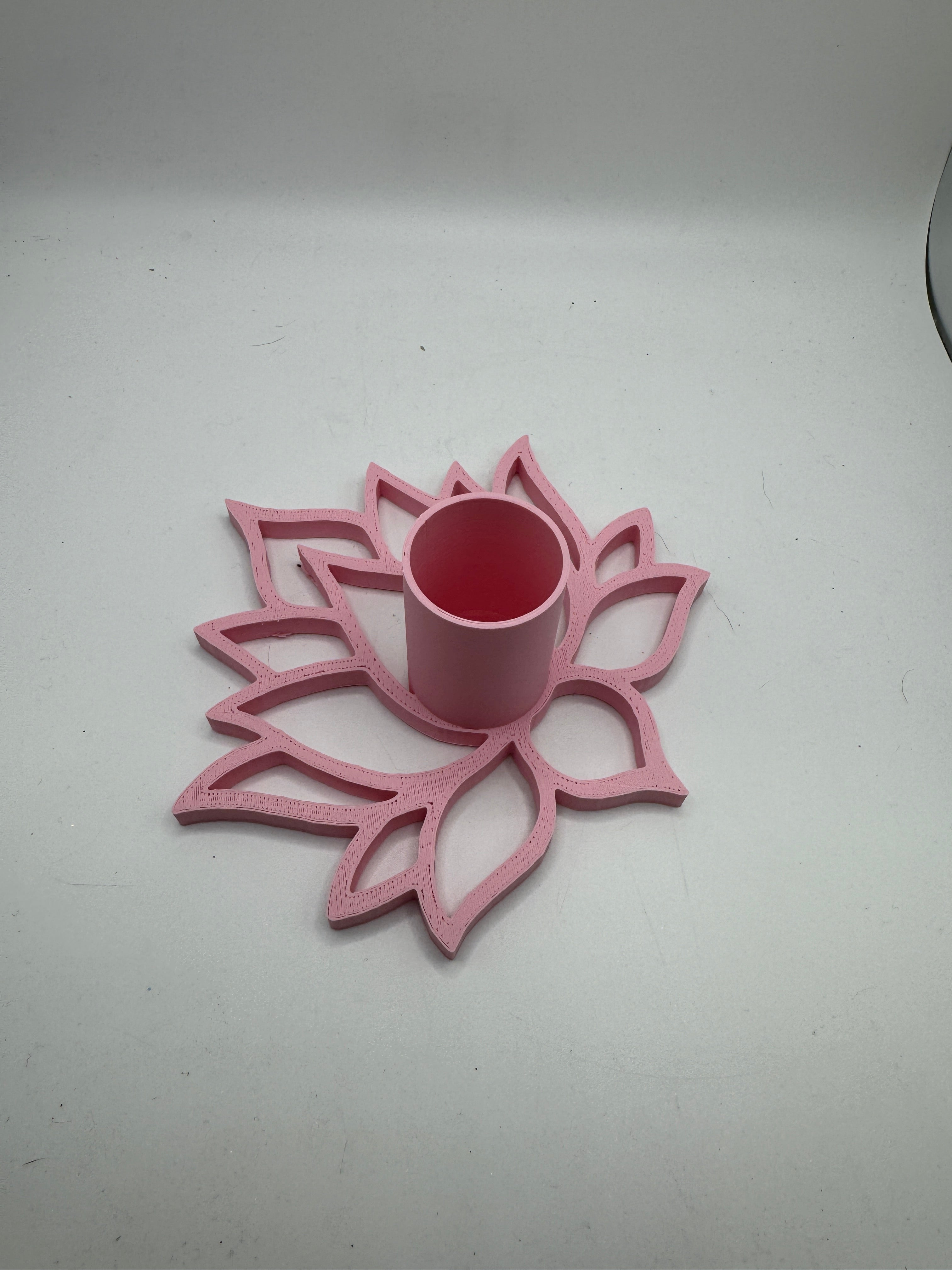 Lotus Flower Tumbler Stand